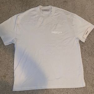 Brand new from goat large Men’s essentials fear of God T-shirt color wheat